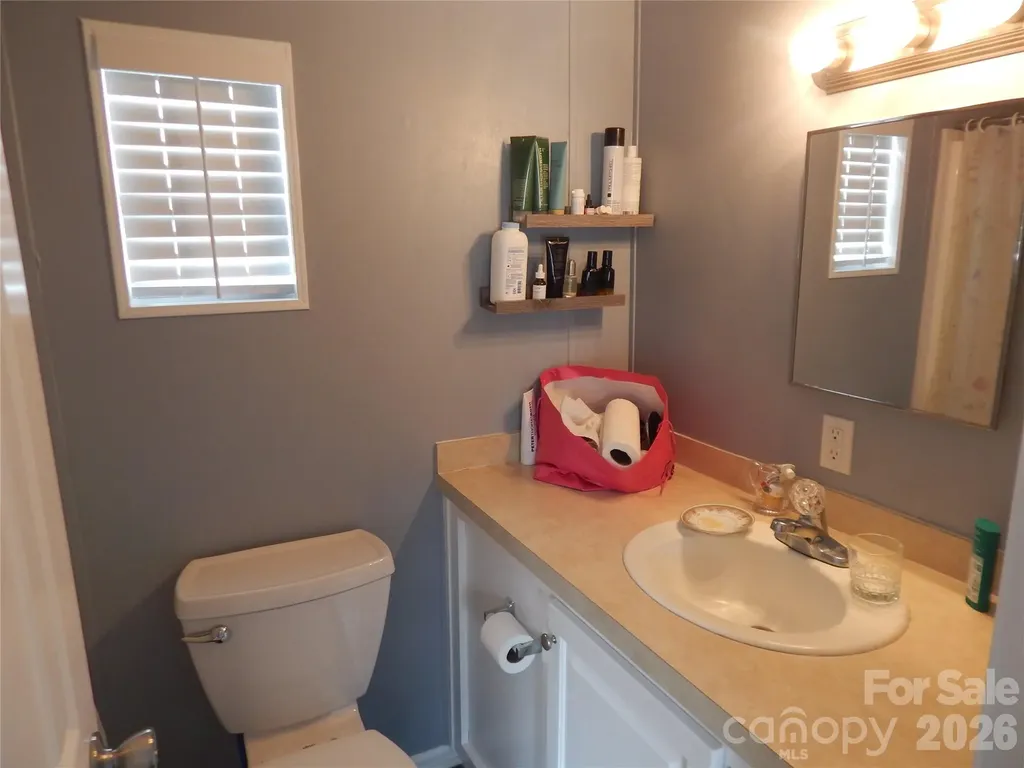 219 Pike Point Waynesville NC 28785