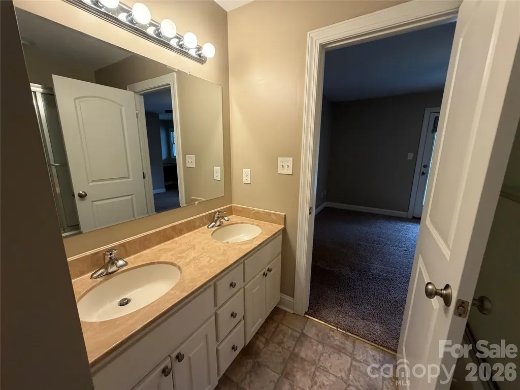 8017 Secluded Lane Denver NC 28037