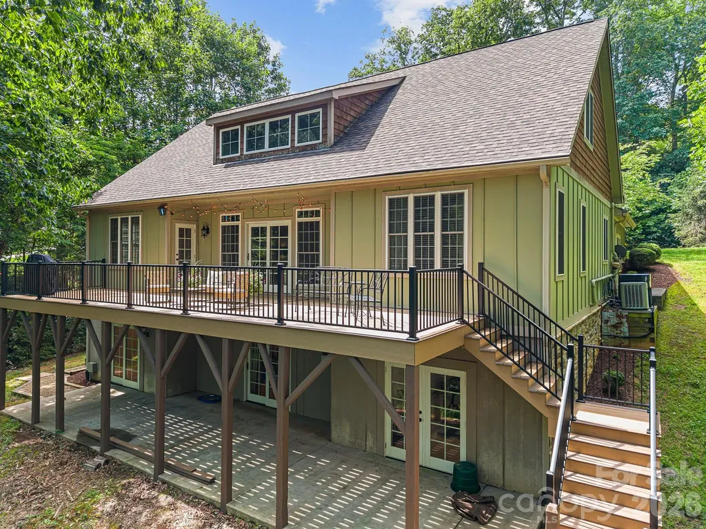 421 Purple Finch Court Arden NC 28704