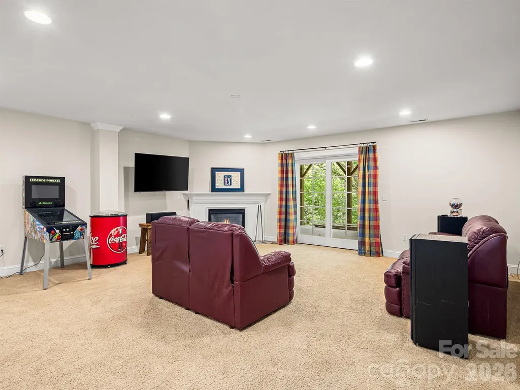 421 Purple Finch Court Arden NC 28704