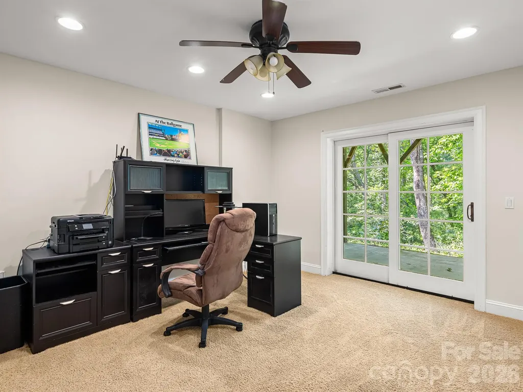 421 Purple Finch Court Arden NC 28704