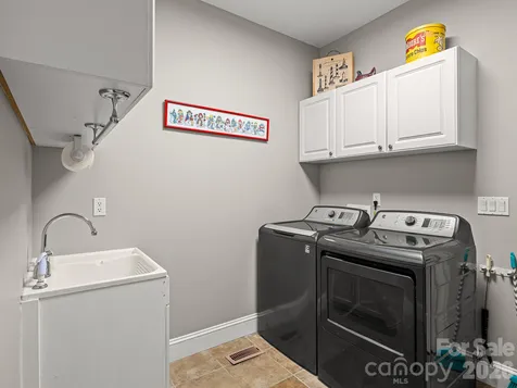 421 Purple Finch Court Arden NC 28704