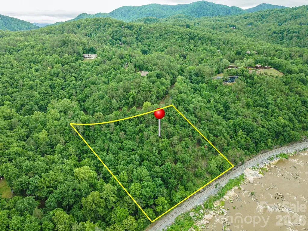2391 French Broad Parkway Marshall NC 28753