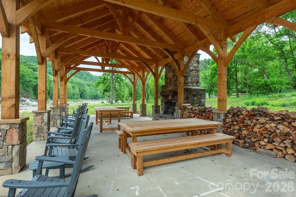 2391 French Broad Parkway Marshall NC 28753