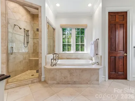 9 Linkside Court Arden NC 28704