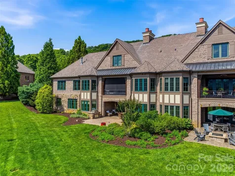 9 Linkside Court Arden NC 28704