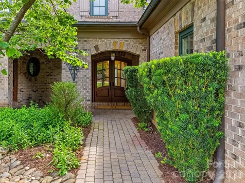 9 Linkside Court Arden NC 28704