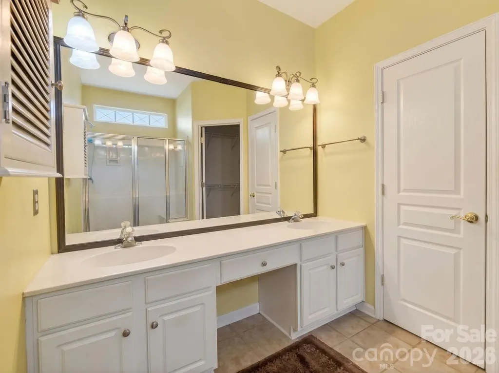 13614 Cardinals Nest Drive Charlotte NC 28269