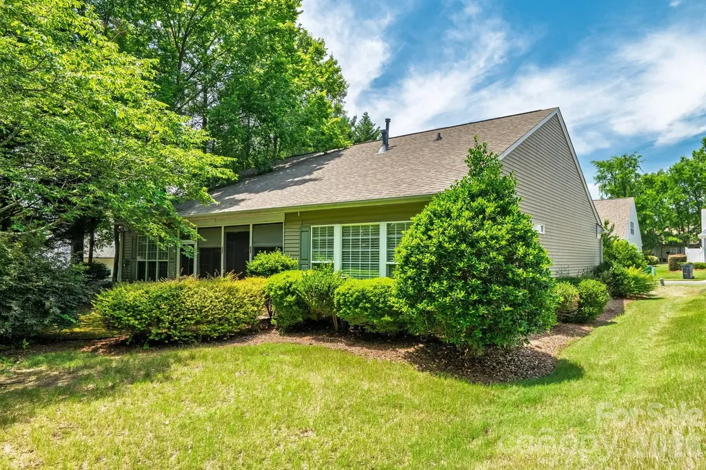 13614 Cardinals Nest Drive Charlotte NC 28269