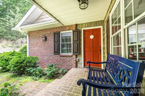 6889 Greedy Highway Hickory NC 28602