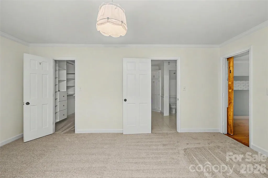 6117 Cherry Tree Lane Charlotte NC 28270