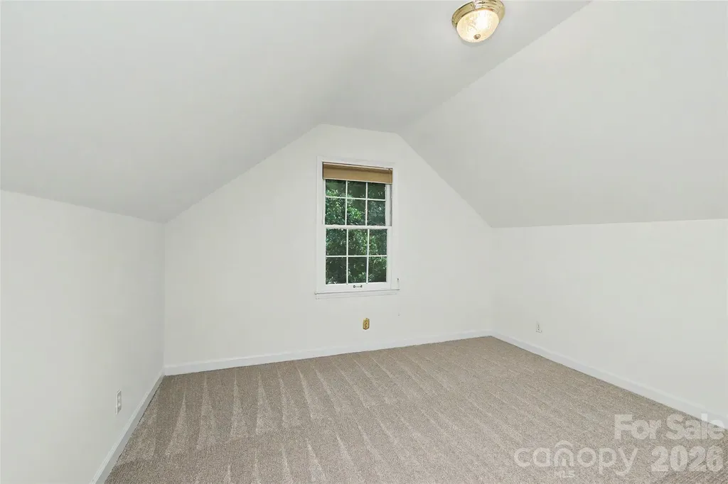 6117 Cherry Tree Lane Charlotte NC 28270