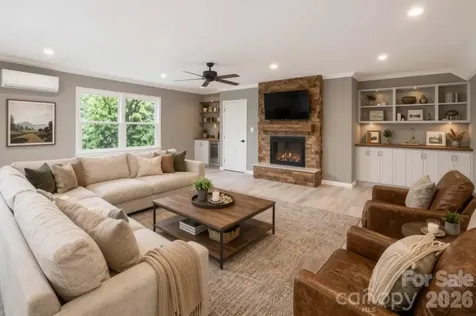6117 Cherry Tree Lane Charlotte NC 28270