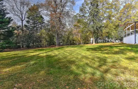 6117 Cherry Tree Lane Charlotte NC 28270