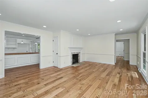 6117 Cherry Tree Lane Charlotte NC 28270