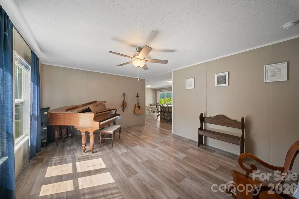 151 Field Sparrow Lane Hendersonville NC 28792
