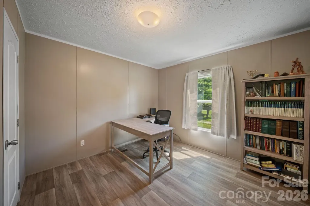 151 Field Sparrow Lane Hendersonville NC 28792