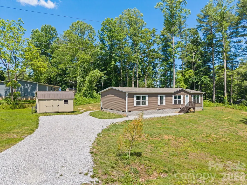 151 Field Sparrow Lane Hendersonville NC 28792