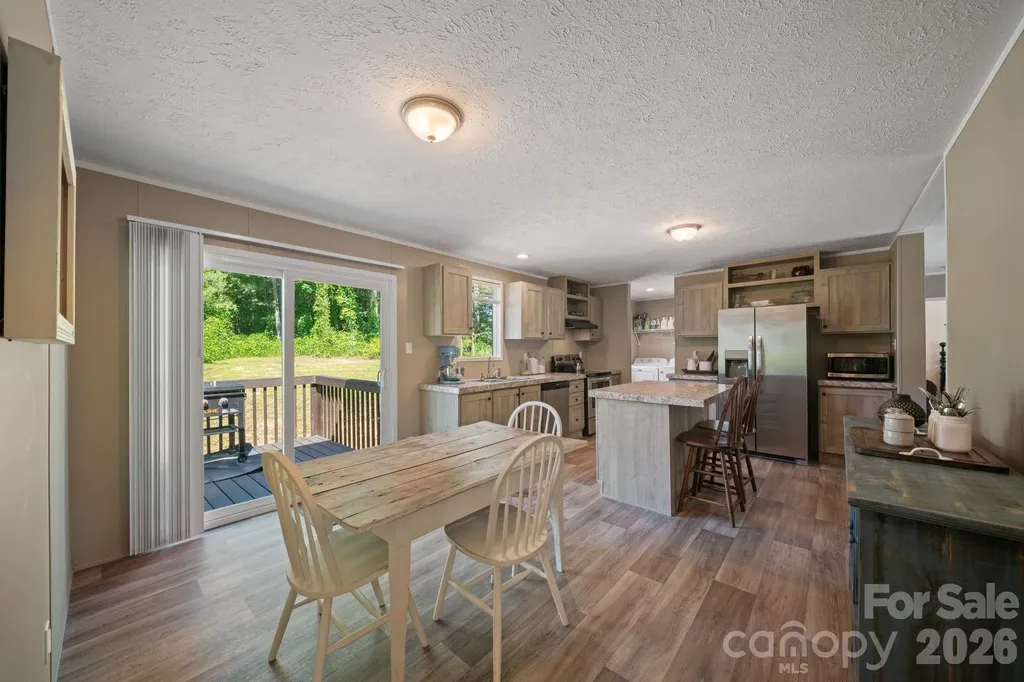 151 Field Sparrow Lane Hendersonville NC 28792