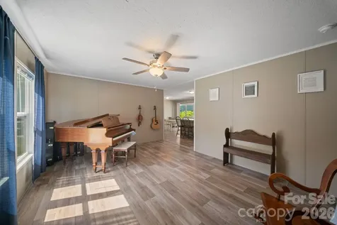 151 Field Sparrow Lane Hendersonville NC 28792