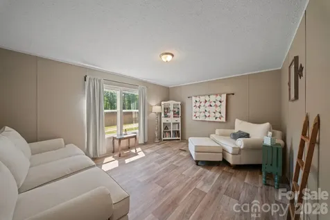 151 Field Sparrow Lane Hendersonville NC 28792