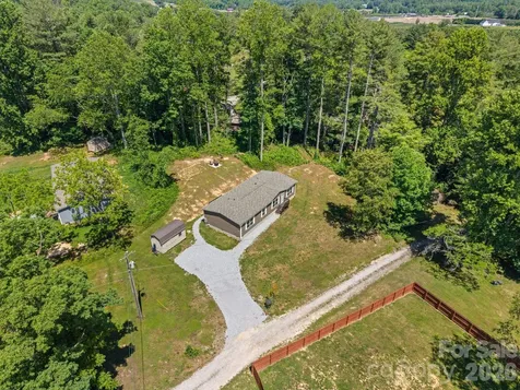 151 Field Sparrow Lane Hendersonville NC 28792