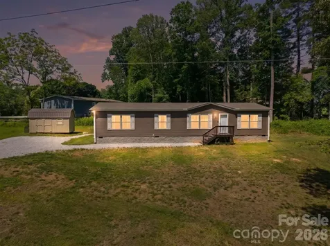 151 Field Sparrow Lane Hendersonville NC 28792
