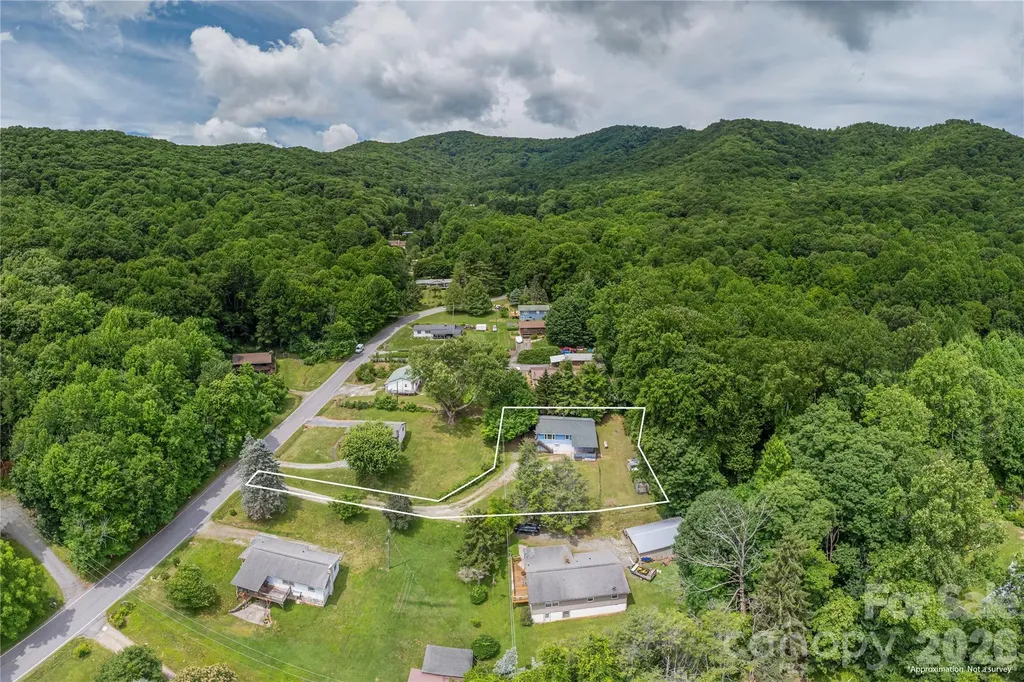 31 Granite Lane Waynesville NC 28786