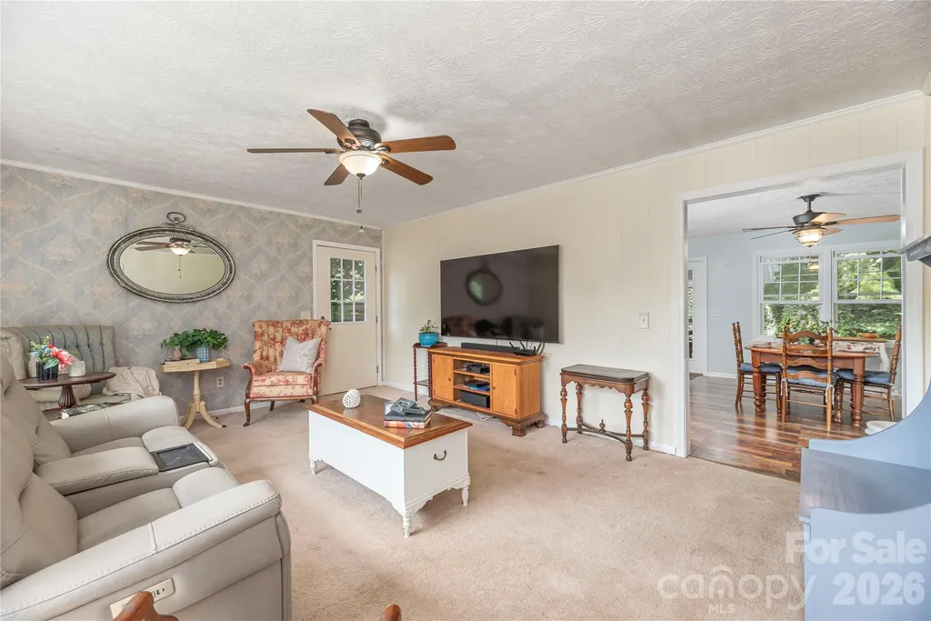 31 Granite Lane Waynesville NC 28786