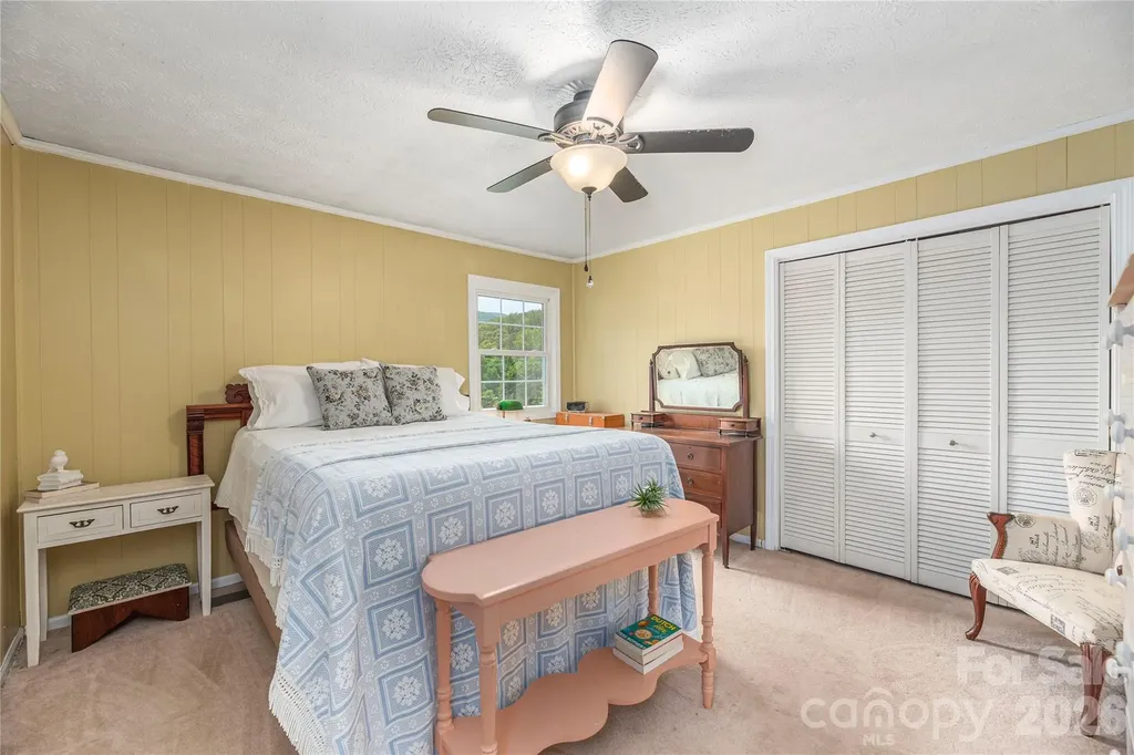 31 Granite Lane Waynesville NC 28786