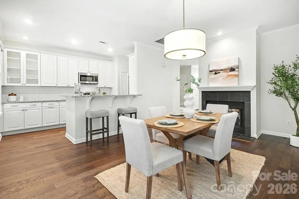 2515 Dilworth Heights Lane Charlotte NC 28209