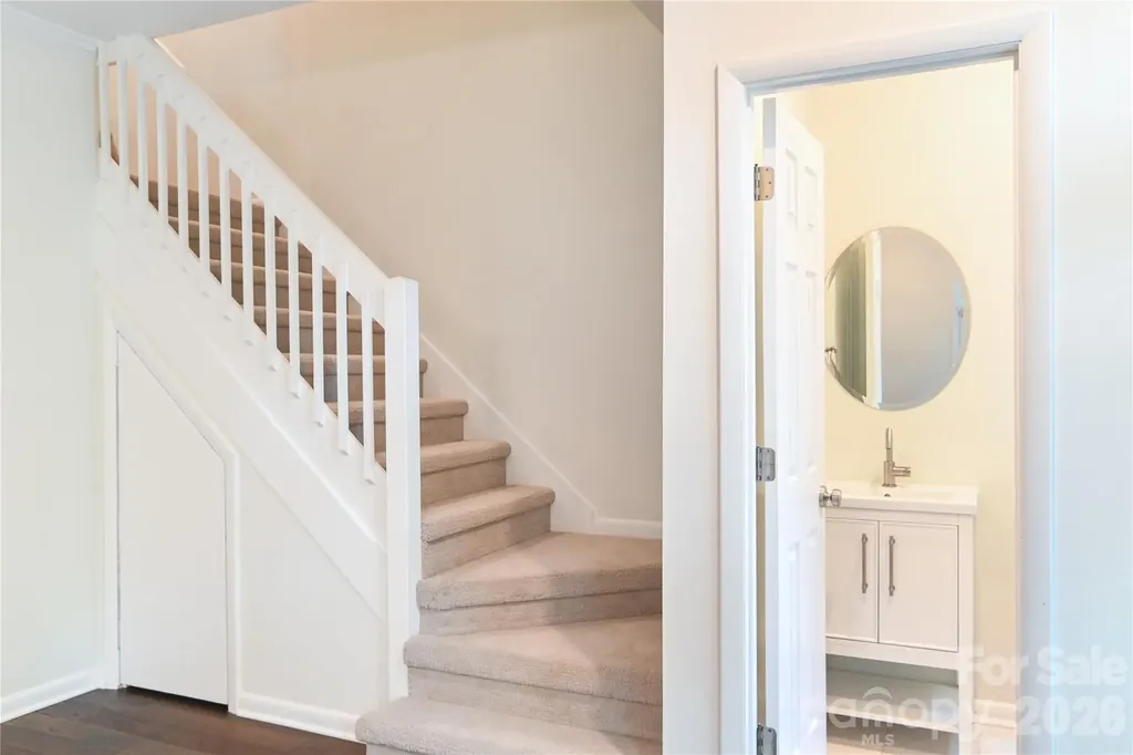 2515 Dilworth Heights Lane Charlotte NC 28209