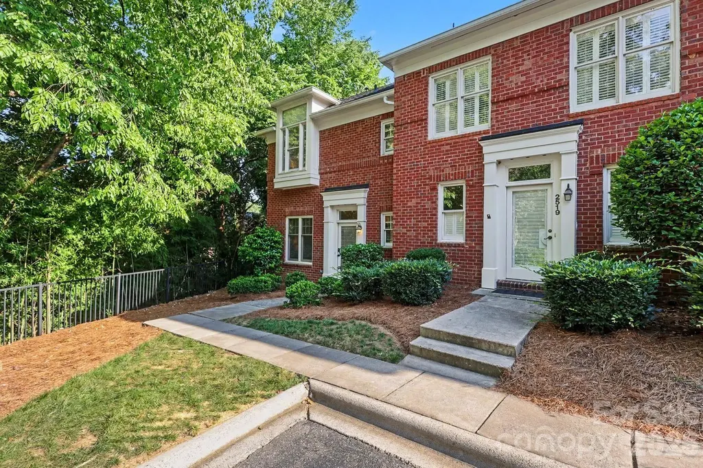 2515 Dilworth Heights Lane Charlotte NC 28209