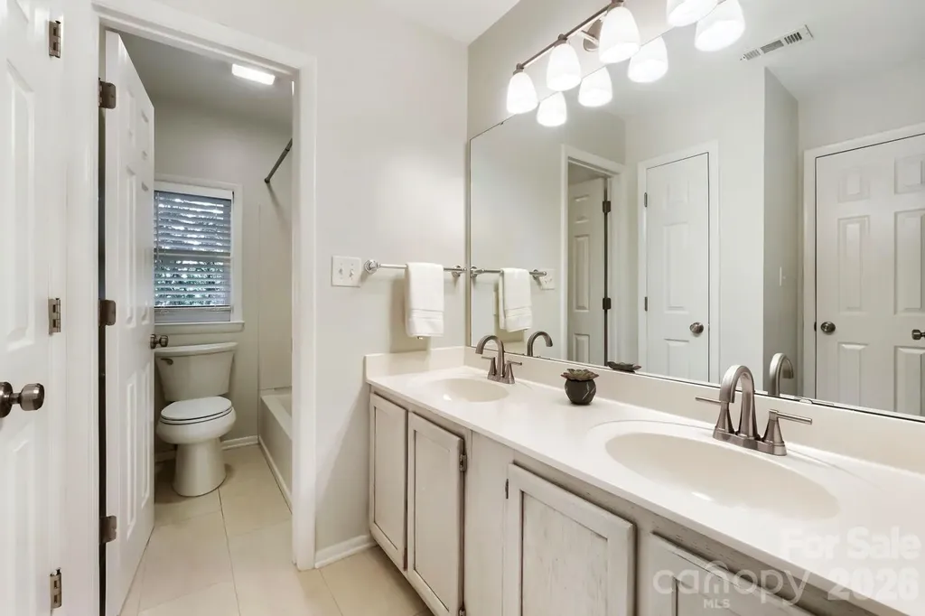 2515 Dilworth Heights Lane Charlotte NC 28209