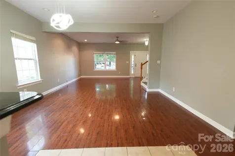 6410 Castlewynd Court Charlotte NC 28212