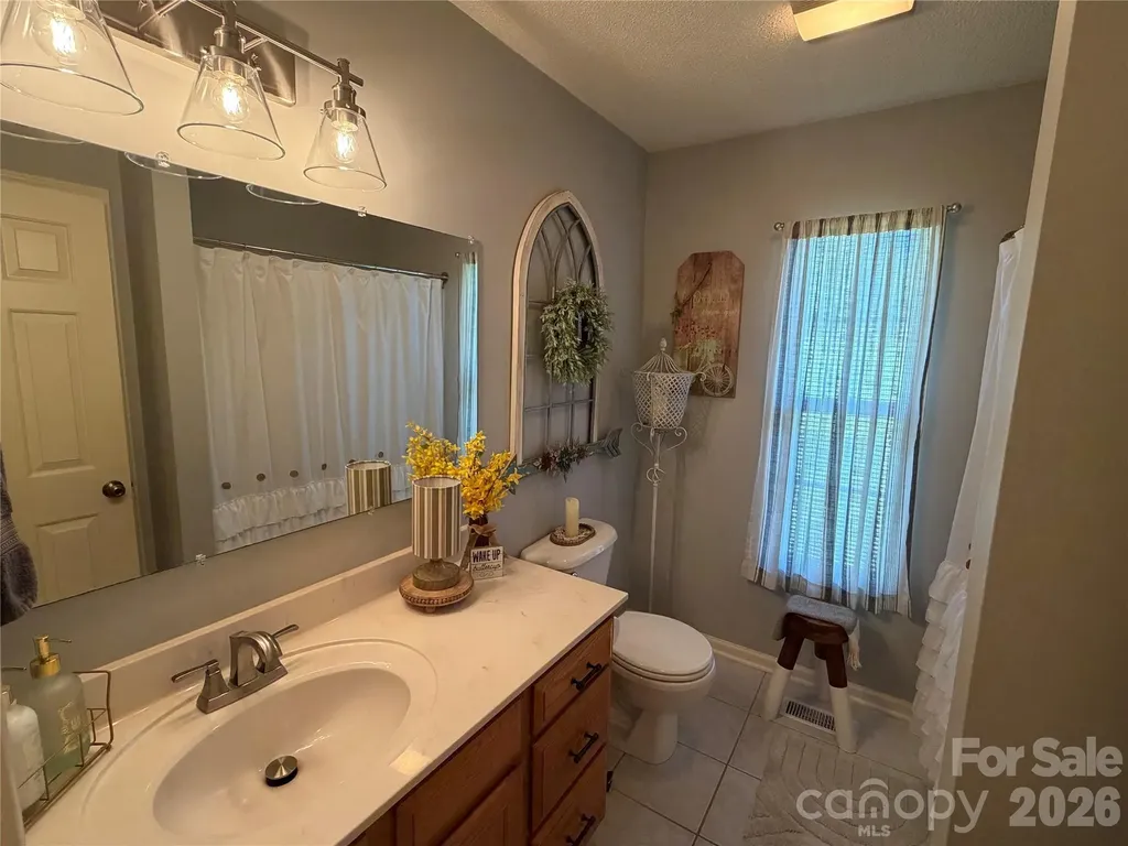 110 E Pine Street Maiden NC 28650