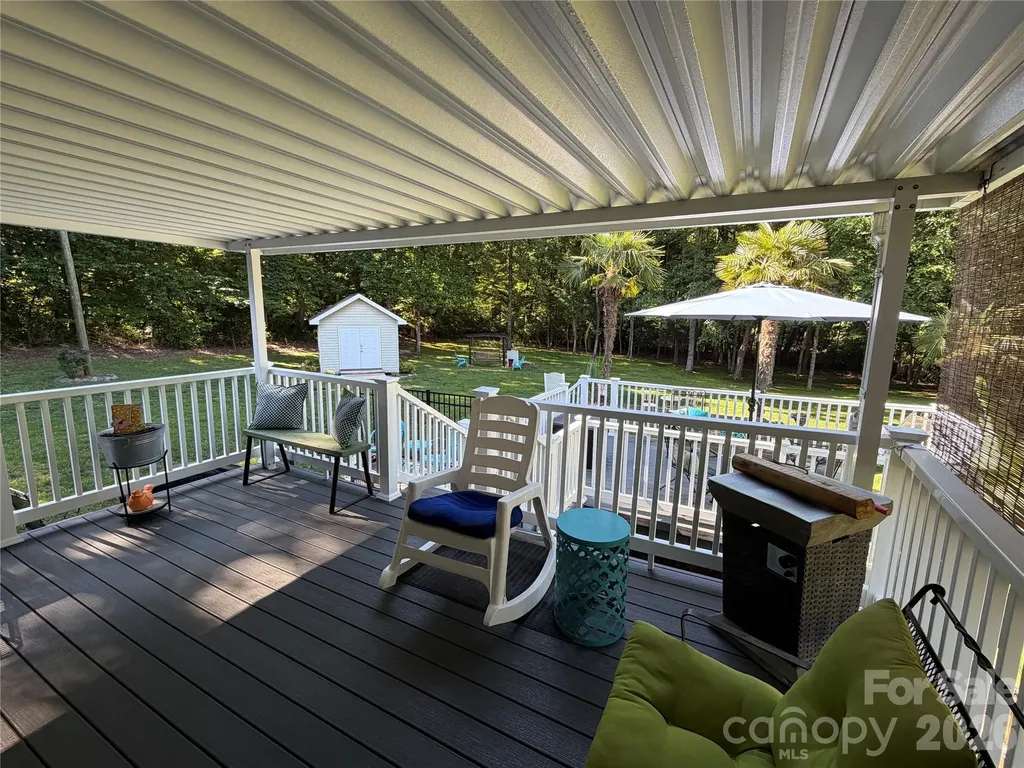110 E Pine Street Maiden NC 28650