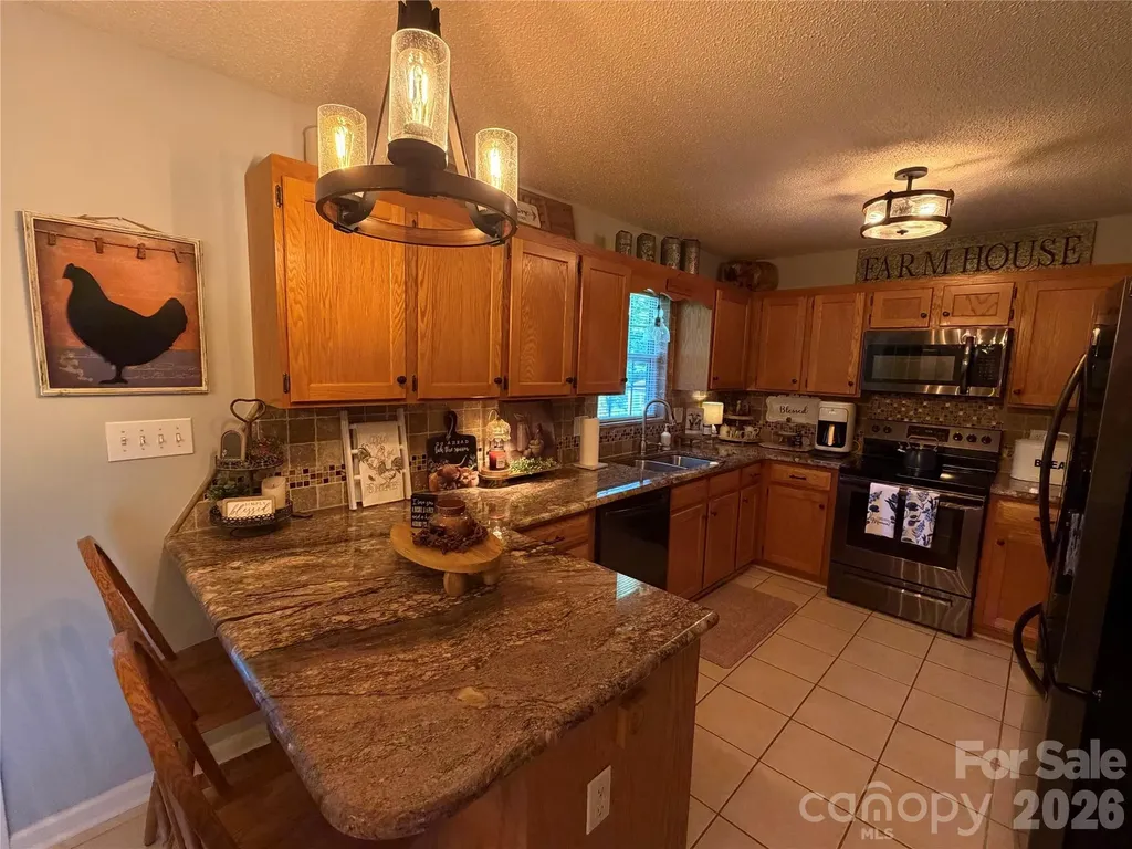 110 E Pine Street Maiden NC 28650
