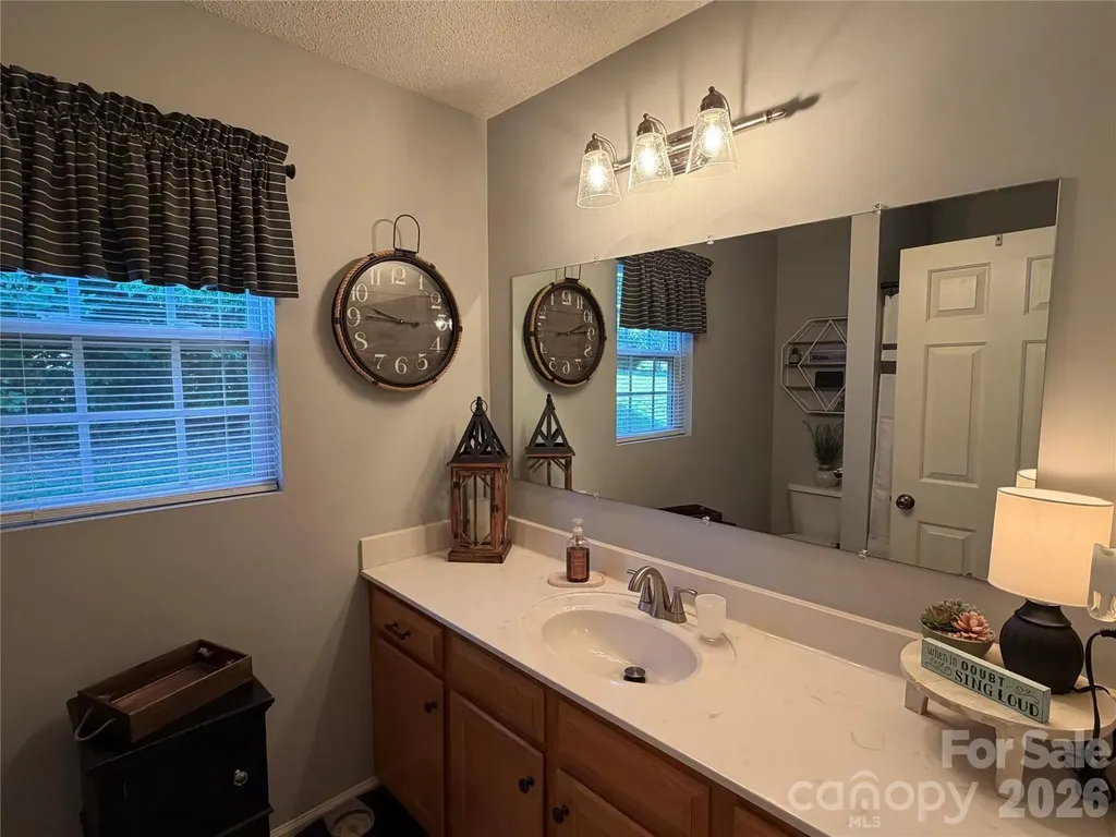110 E Pine Street Maiden NC 28650