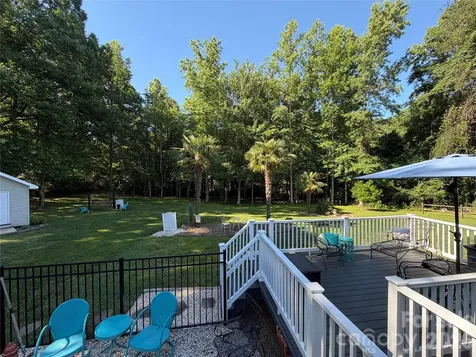 110 E Pine Street Maiden NC 28650