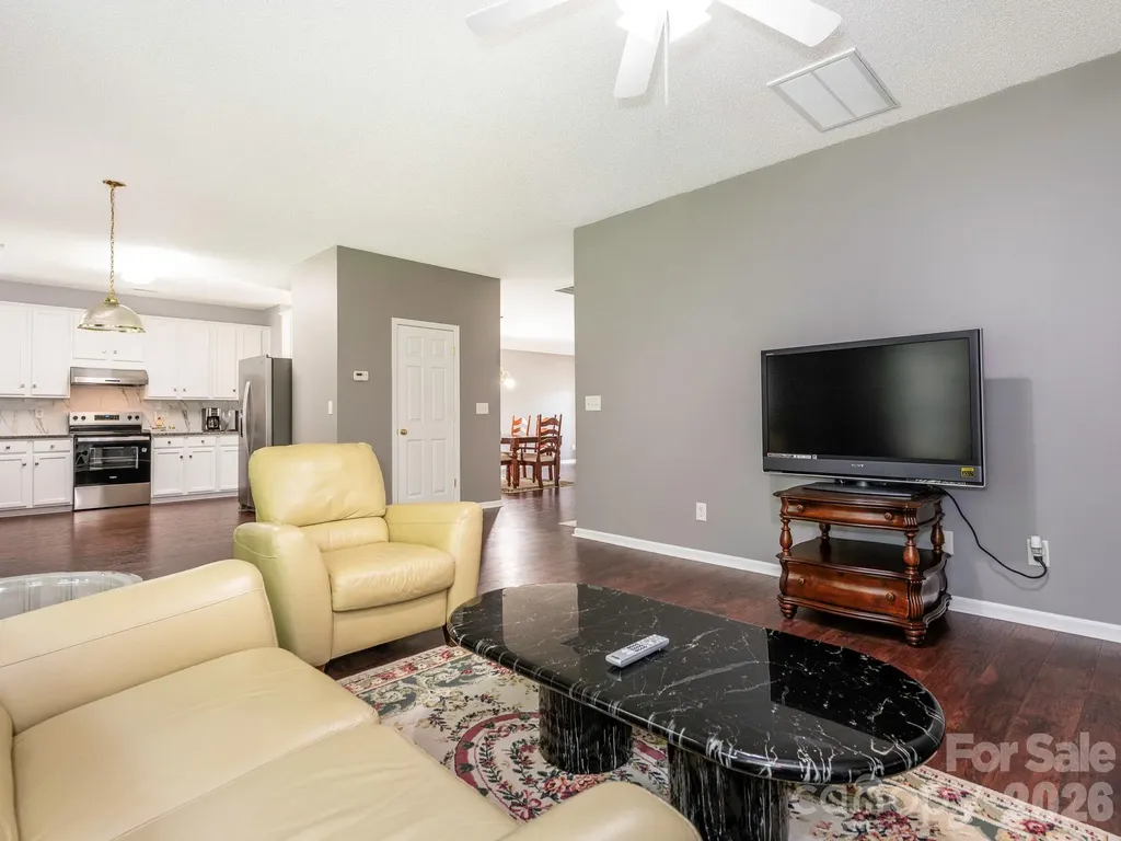 3926 Cameron Creek Drive Matthews NC 28105