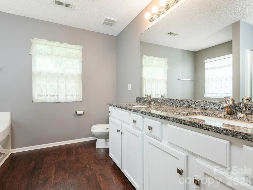 3926 Cameron Creek Drive Matthews NC 28105