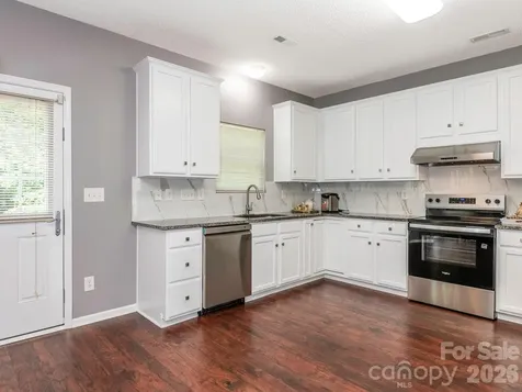 3926 Cameron Creek Drive Matthews NC 28105