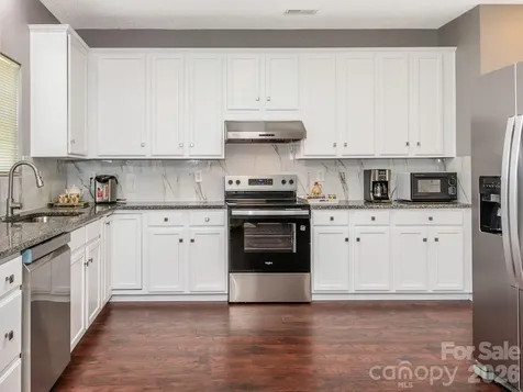 3926 Cameron Creek Drive Matthews NC 28105