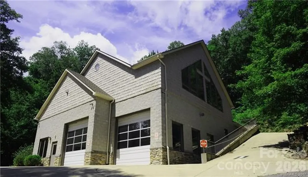 22 Great Aspen Way Black Mountain NC 28711
