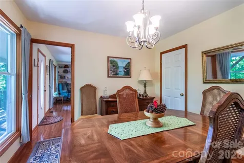 22 Great Aspen Way Black Mountain NC 28711