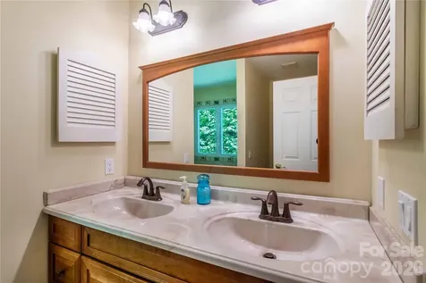 22 Great Aspen Way Black Mountain NC 28711
