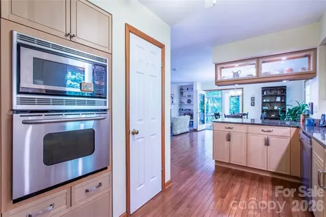 22 Great Aspen Way Black Mountain NC 28711