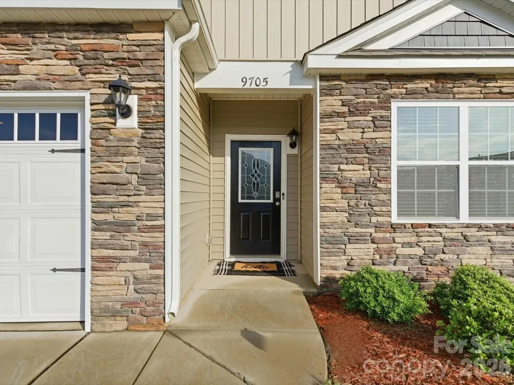 9705 Tea Garden Drive Gastonia NC 28056