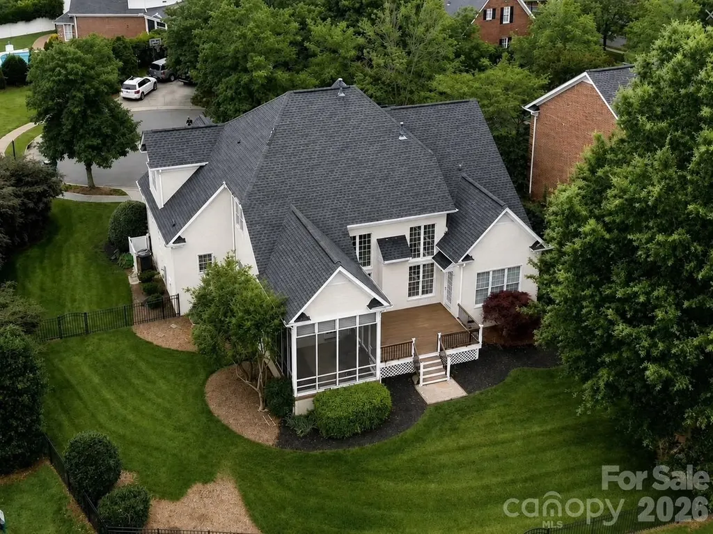 7841 Compton Court Charlotte NC 28270